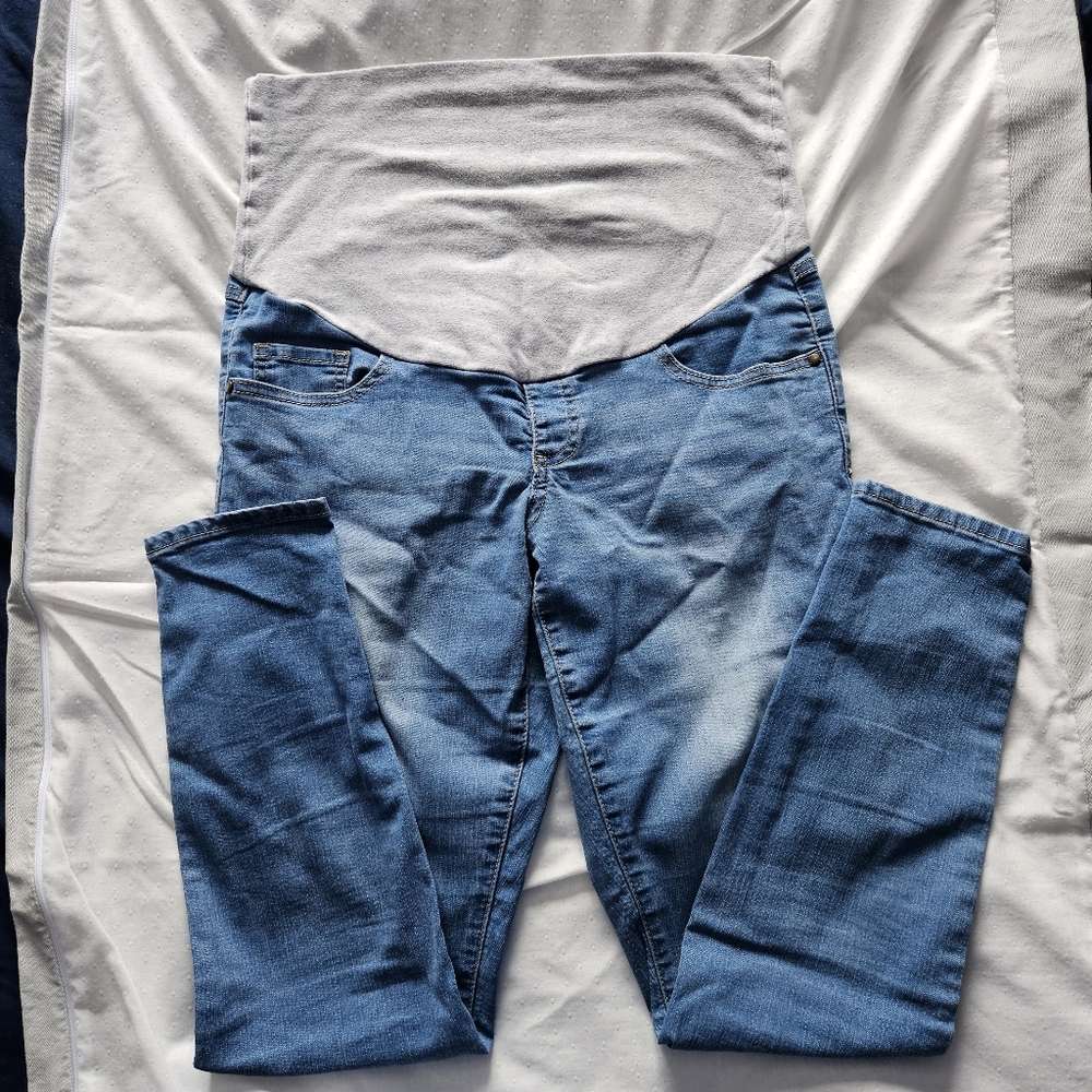 Thyme Maternity Blue Jeans
